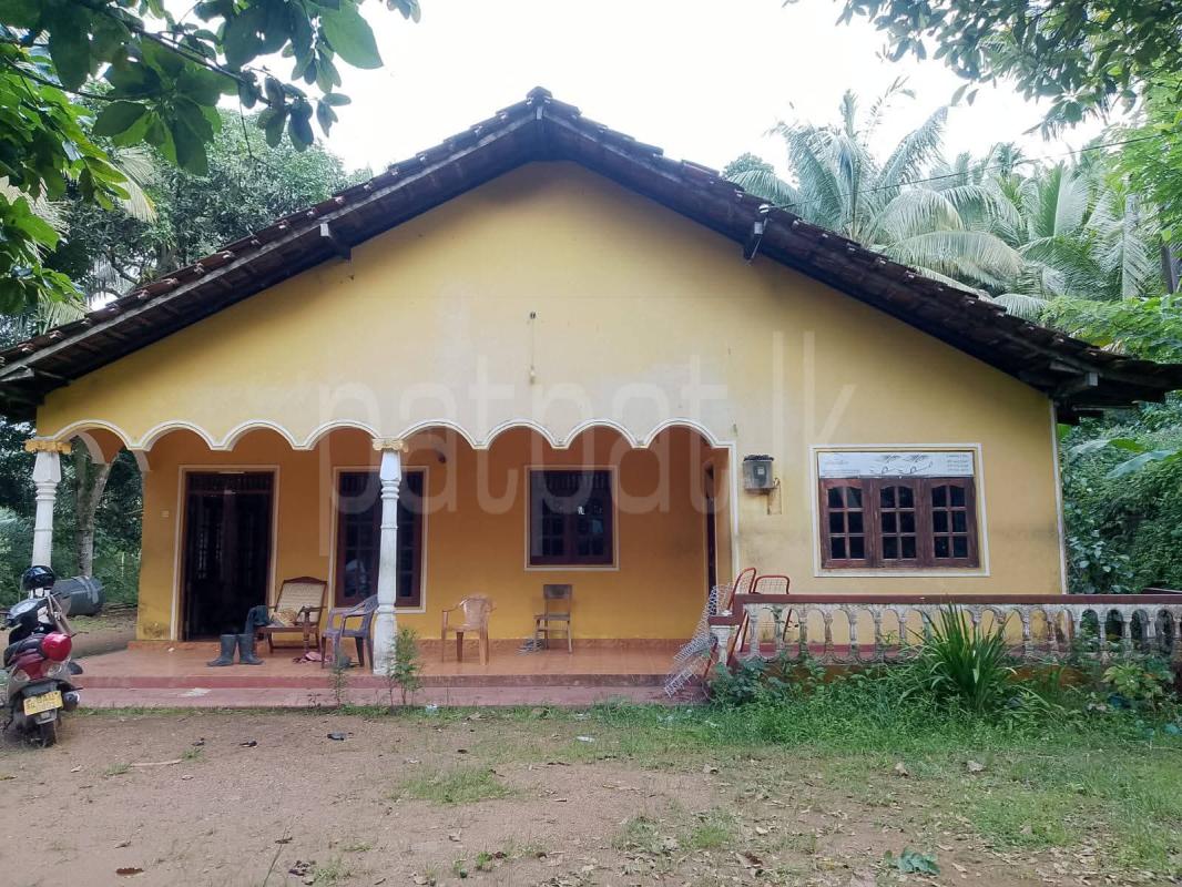 House for Sale in Nittambuwa
