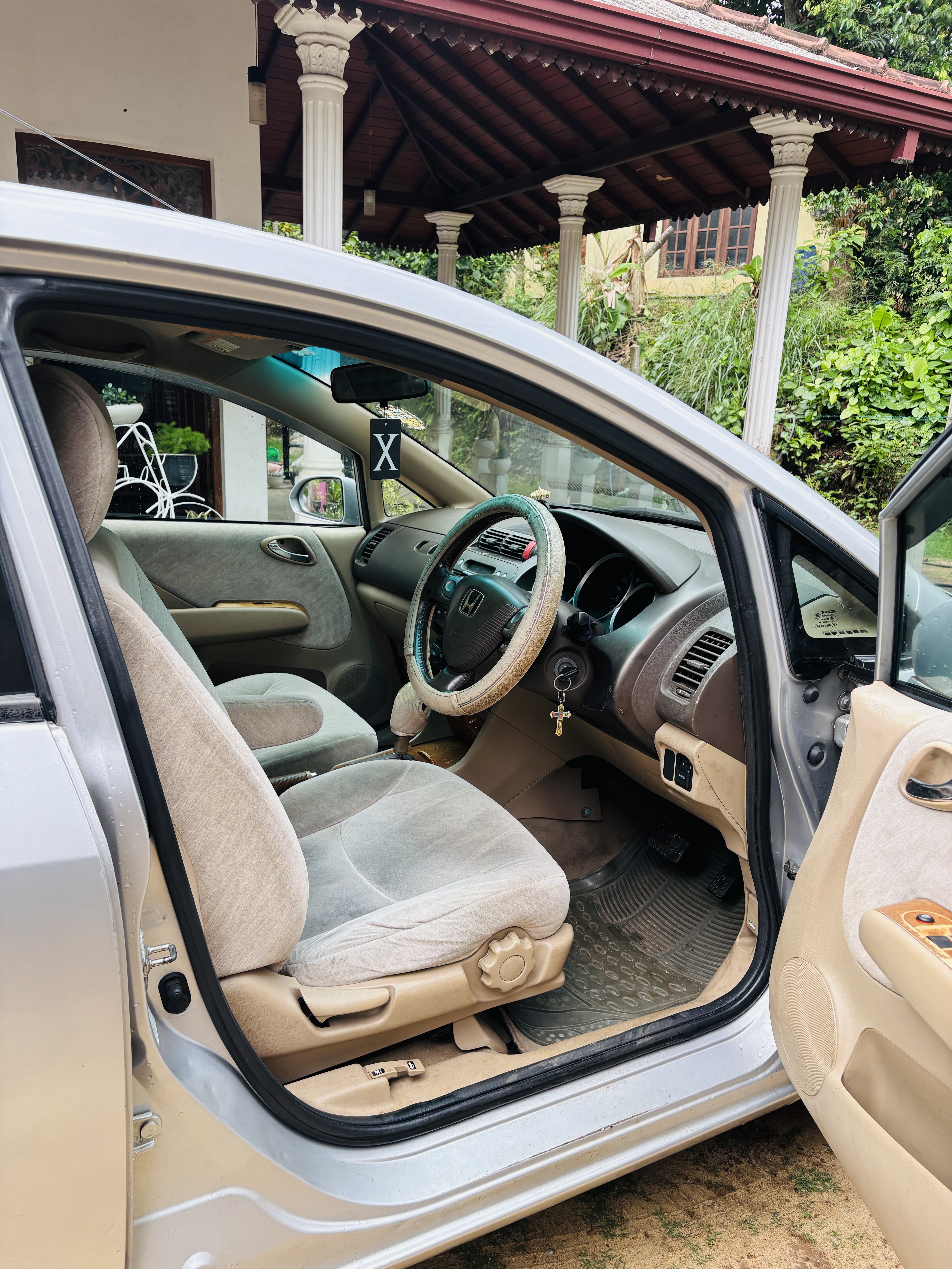 Honda Fit 2003 - பயன்படுத்தப்பட்டது கார் sale in Sri Lanka - patpat.lk