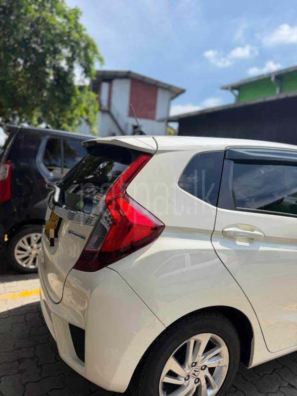 Honda Fit 2014 - பயன்படுத்தப்பட்டது கார் sale in Sri Lanka - patpat.lk
