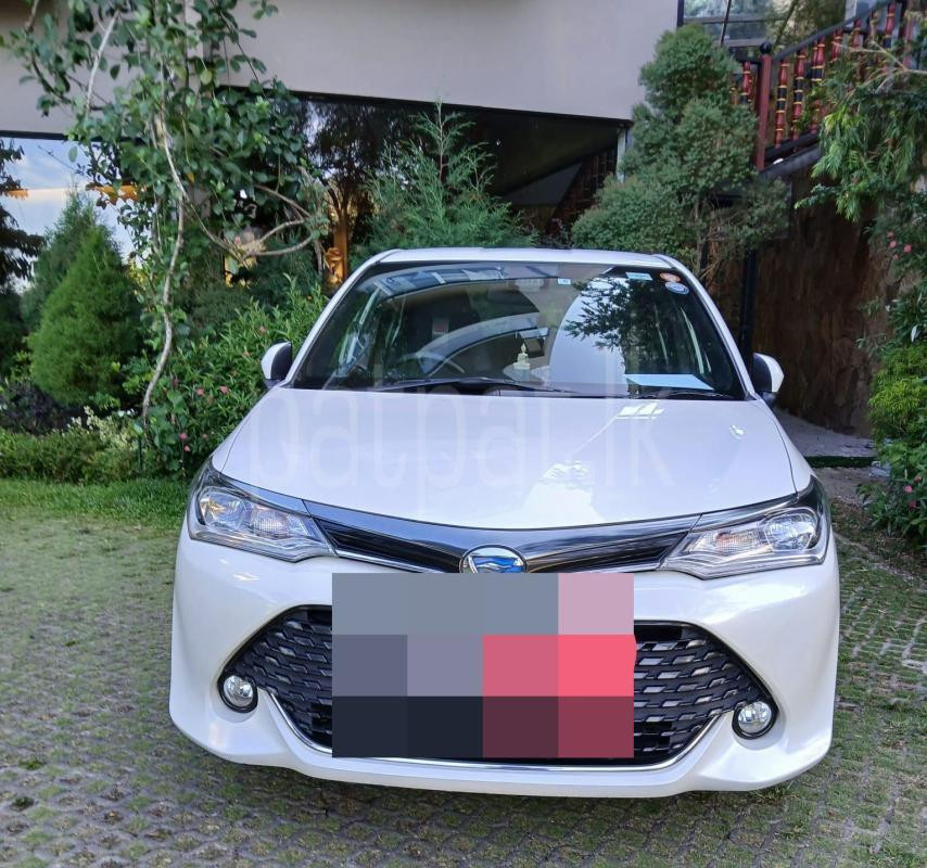 Toyota Axio 2017 - பயன்படுத்தப்பட்டது கார் sale in Sri Lanka - patpat.lk