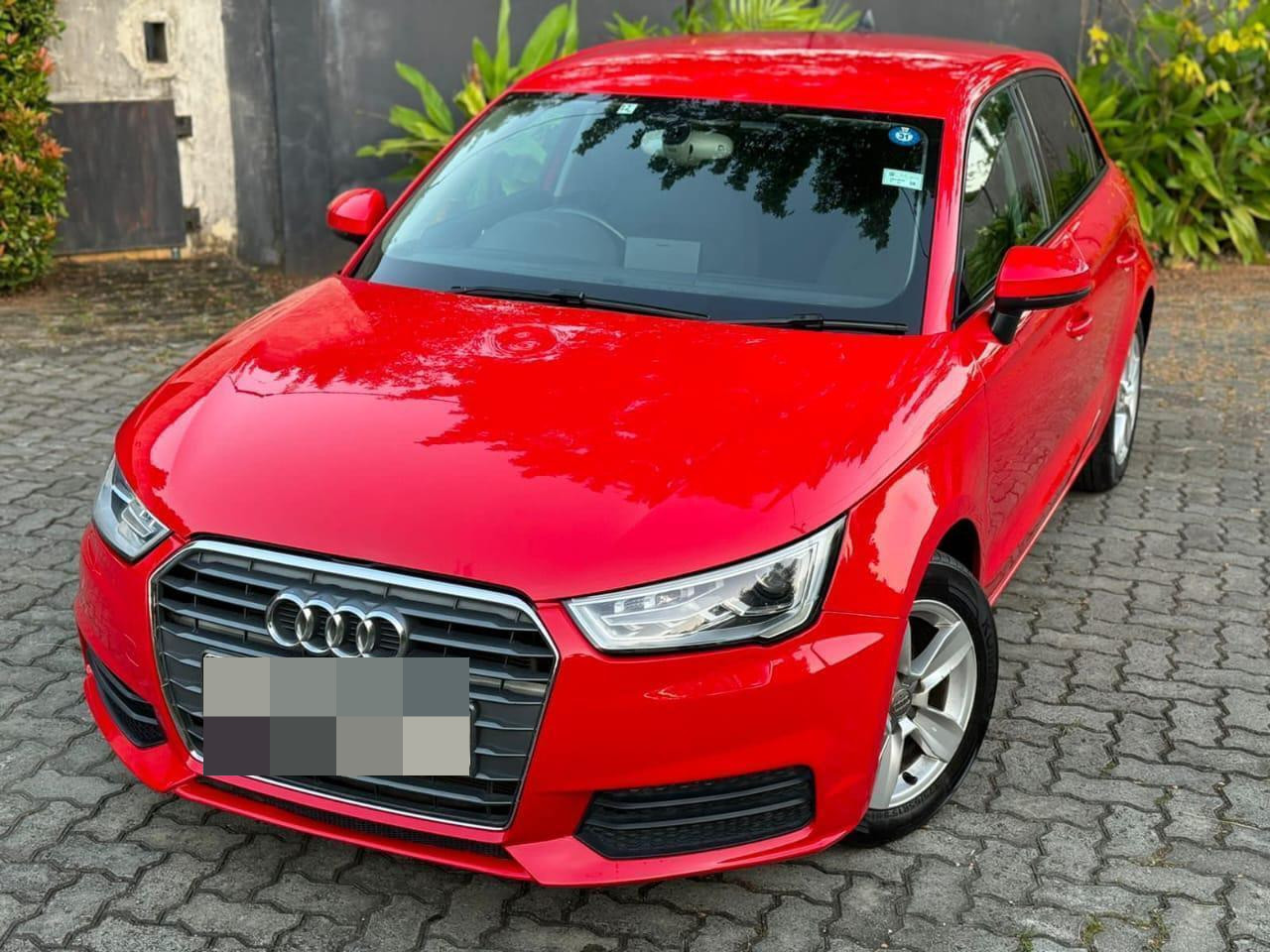 Advertisement image 4