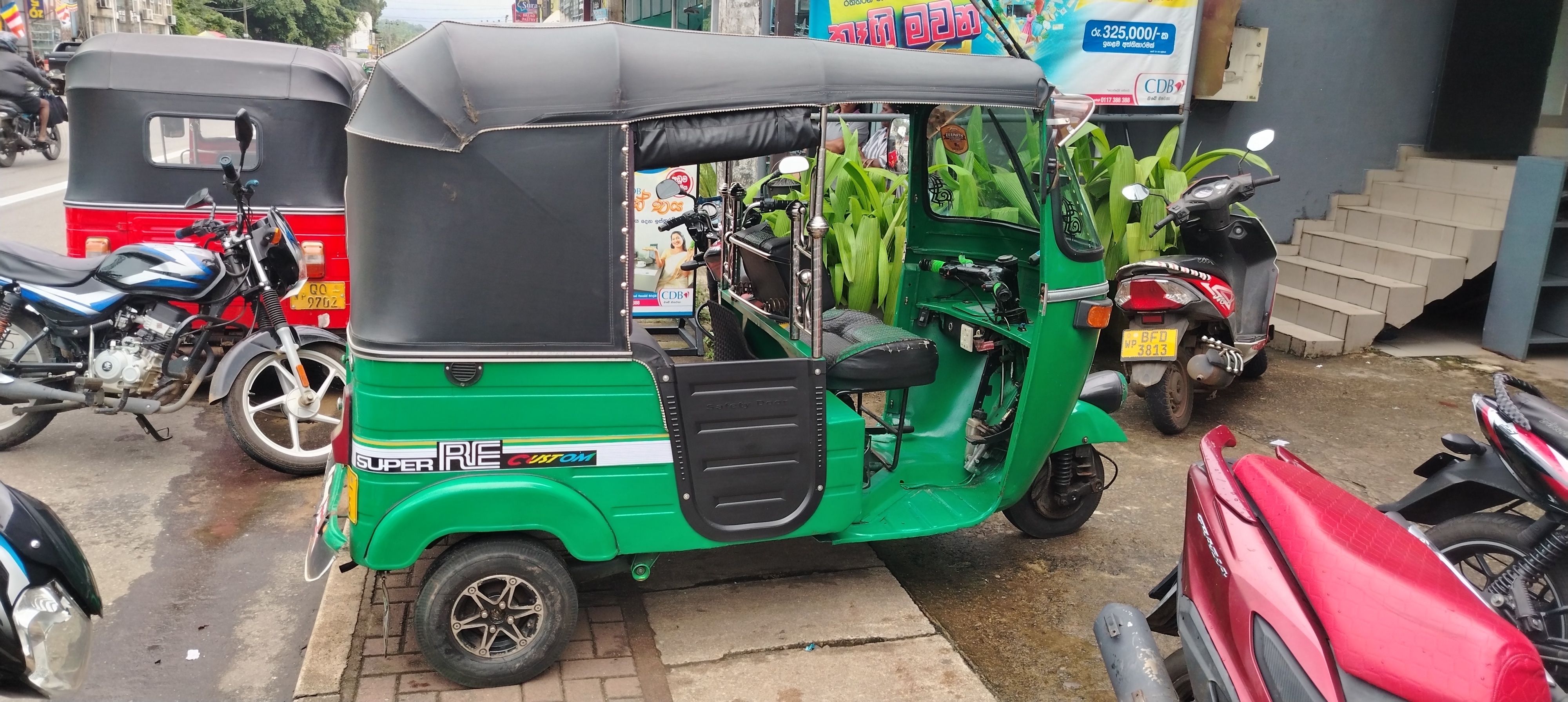 Bajaj 2 stroke 2006 - பயன்படுத்தப்பட்டது முச்சக்கர வண்டி sale in Sri Lanka - patpat.lk
