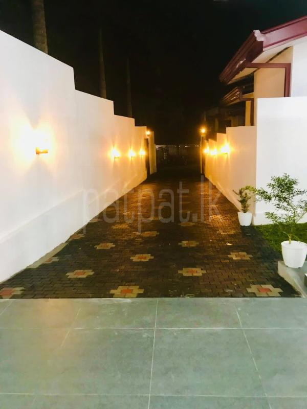 House for Sale in Naranwala