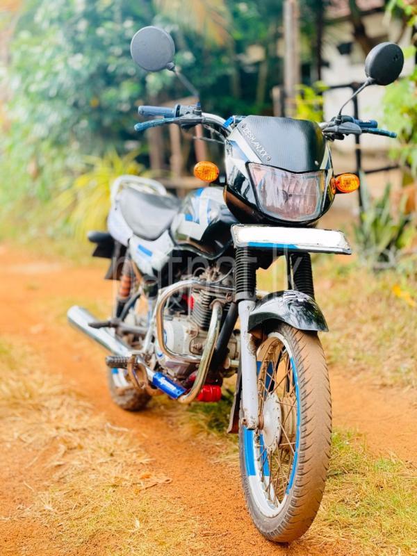 Advertisement image 4