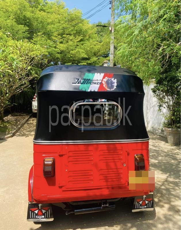 Advertisement image 6