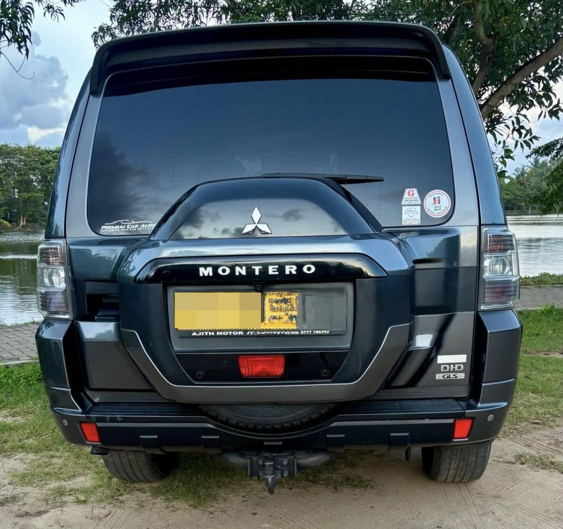 Mitsubishi Montero 2015 - பயன்படுத்தப்பட்டது SUV sale in Sri Lanka - patpat.lk