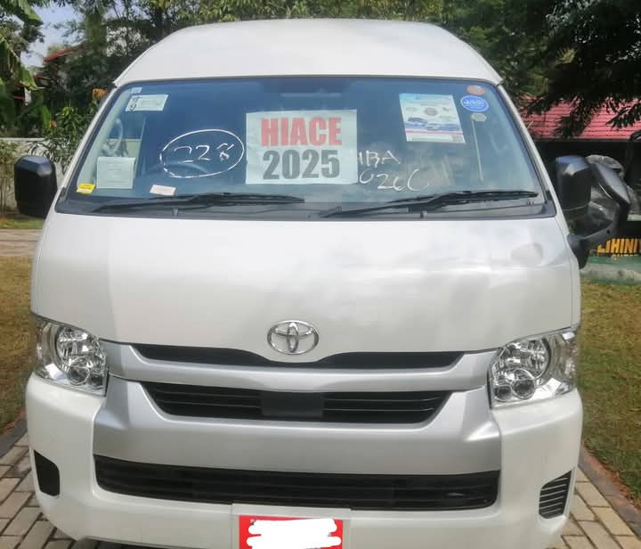 Toyota Hiace 2025 - சான்றளிக்கப்பட்டது வேன் sale in Sri Lanka - patpat.lk