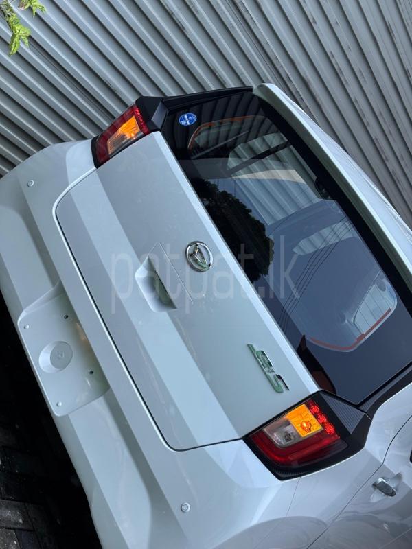 Advertisement image 5