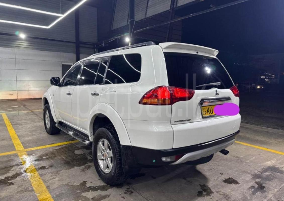 Mitsubishi Montero Sport 2012 - Used SUV sale in Sri Lanka - patpat.lk