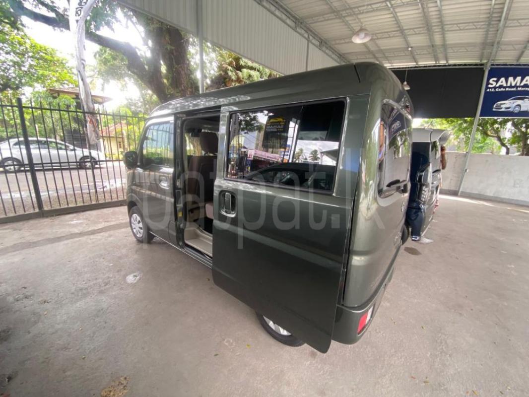 Advertisement image 4