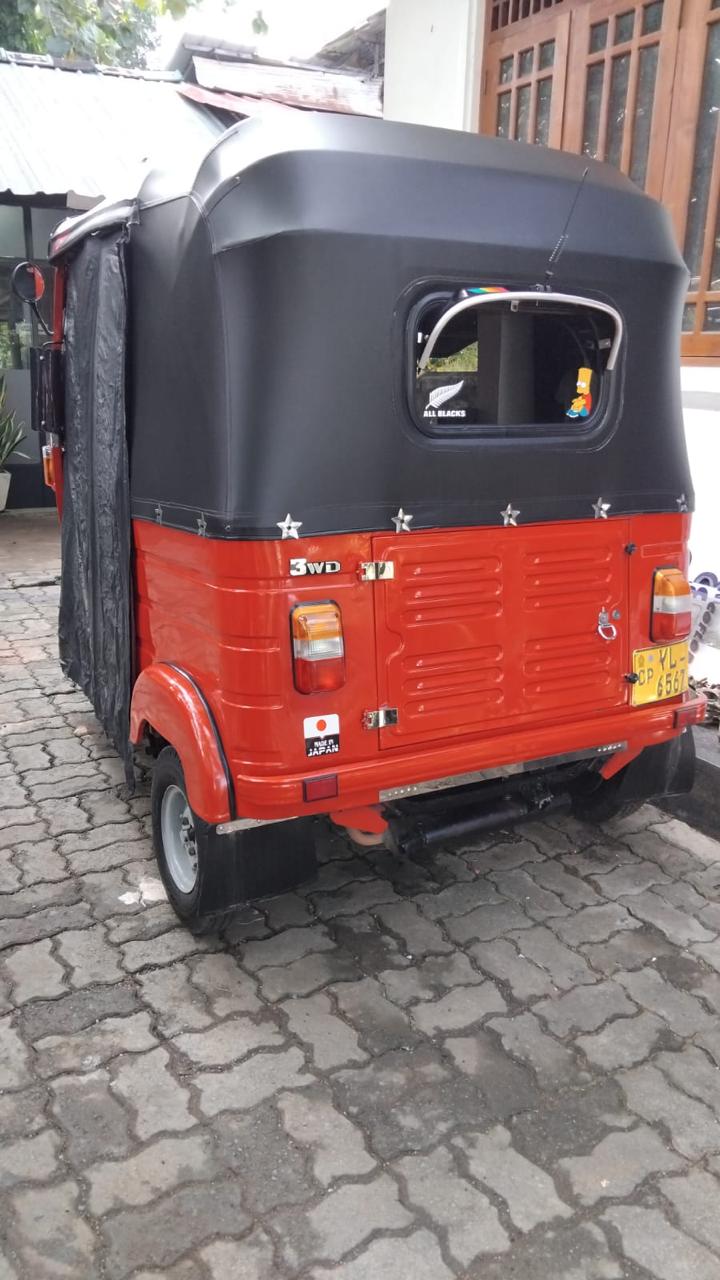 Bajaj 4 stroke 2011 - භාවිතා කරන ලද ත්‍රිරෝද රථය sale in Sri Lanka - patpat.lk
