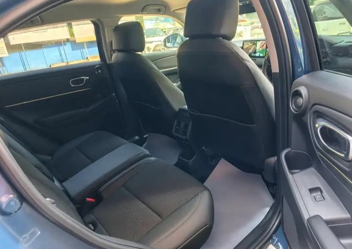 Honda Vezel 2023 - Reconditioned SUV sale in Sri Lanka - patpat.lk