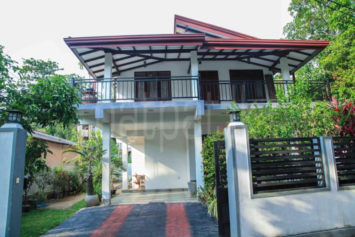 House for Sale in Ganemulla