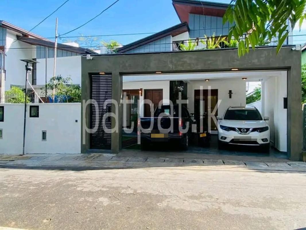 Advertisement image 1