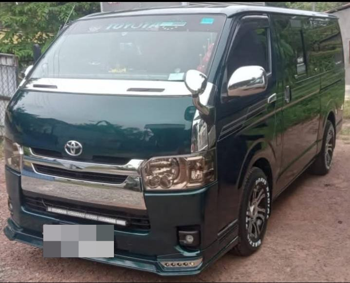 Toyota Hiace 2006 ads-image-1
