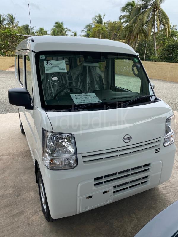 Advertisement image 1