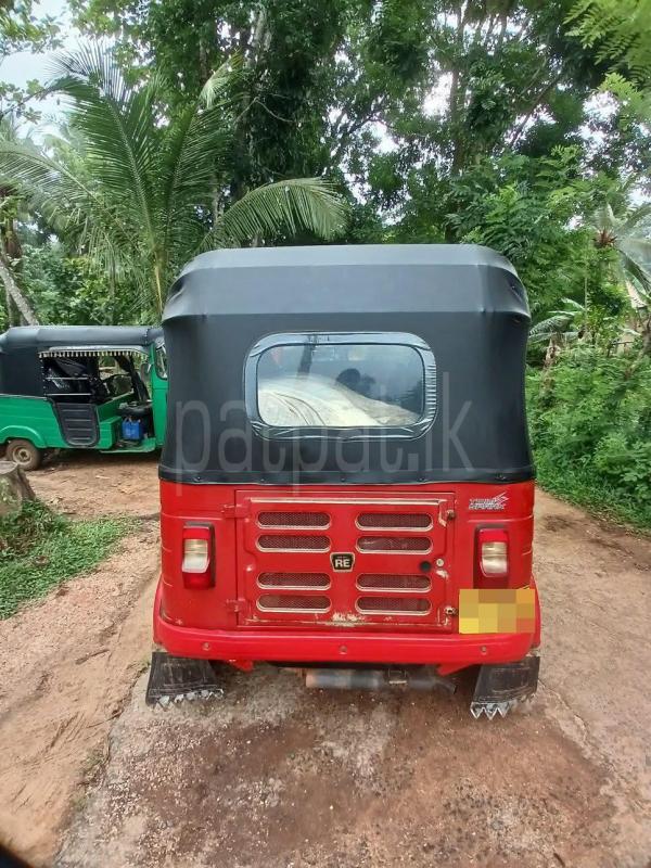 Bajaj 4 stroke 2016 - Used Three wheeler sale in Sri Lanka - patpat.lk