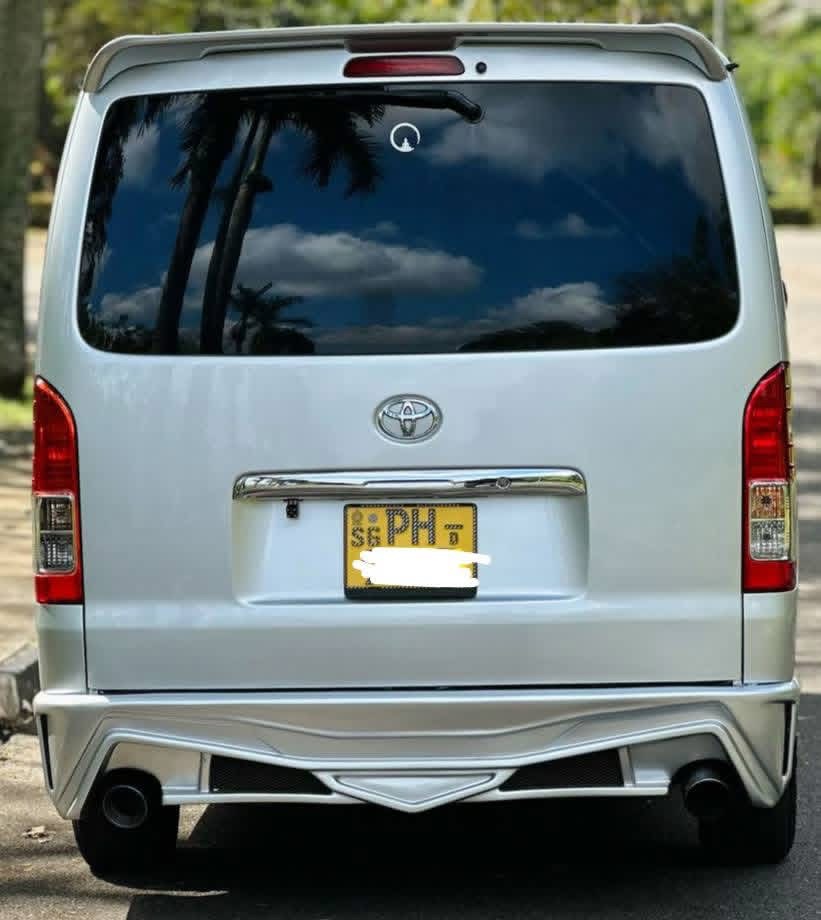 Toyota Hiace 2013 - Used Van sale in Sri Lanka - patpat.lk