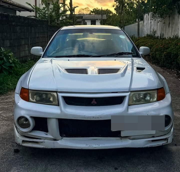Mitsubishi Lancer 1999 - பயன்படுத்தப்பட்டது கார் sale in Sri Lanka - patpat.lk