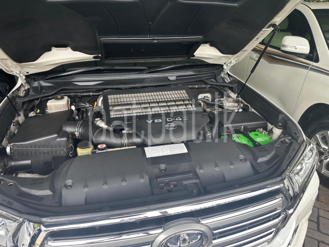 Advertisement image 4