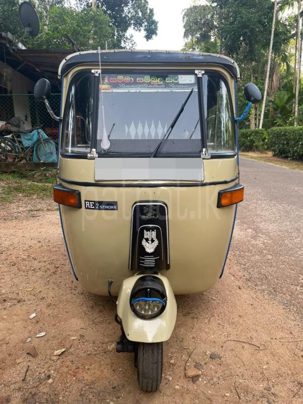 Bajaj 2 stroke 2004 - பயன்படுத்தப்பட்டது முச்சக்கர வண்டி sale in Sri Lanka - patpat.lk
