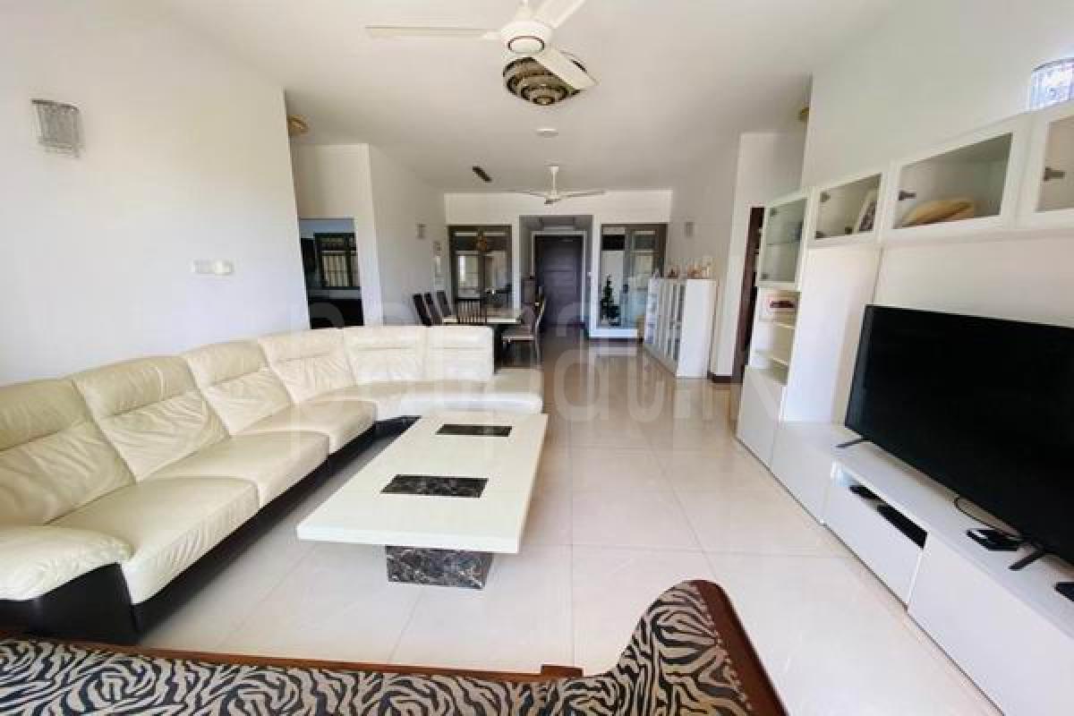 Luxury Apartment for Sale in Kollupitiya (Colombo 03)