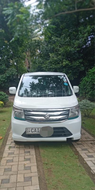 Suzuki Wagon R 2015 - பயன்படுத்தப்பட்டது கார் sale in Sri Lanka - patpat.lk