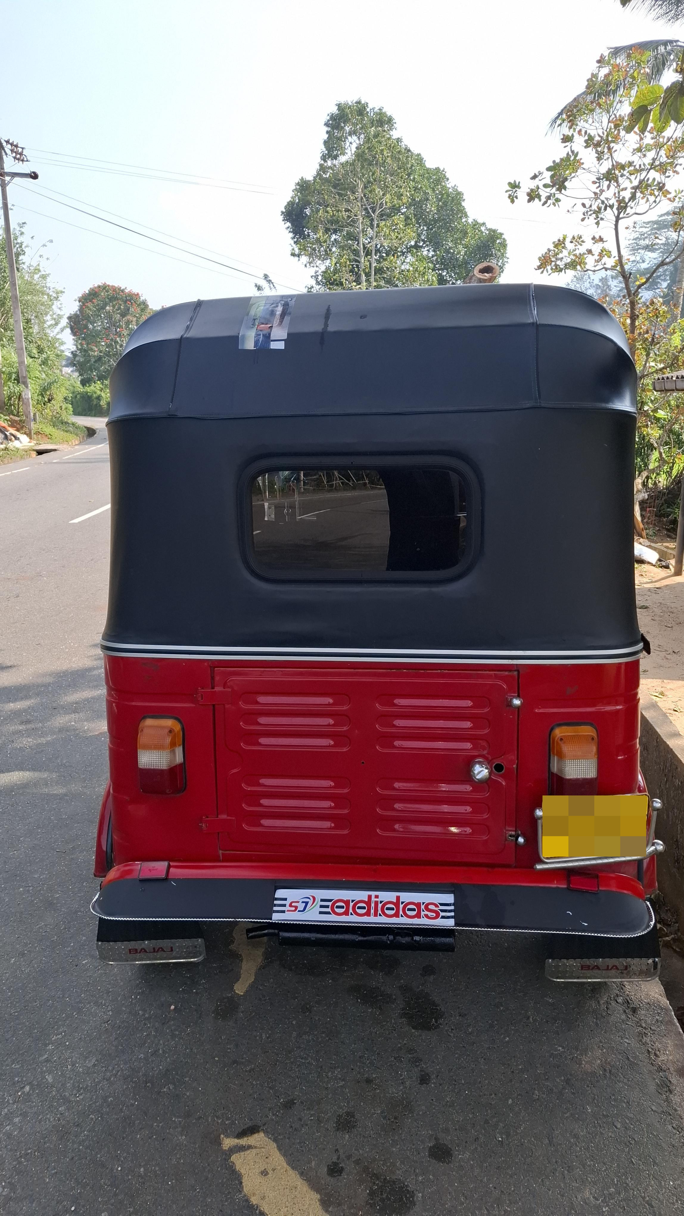 Bajaj Three Wheel 2012 - Used Three wheeler sale in Sri Lanka - patpat.lk