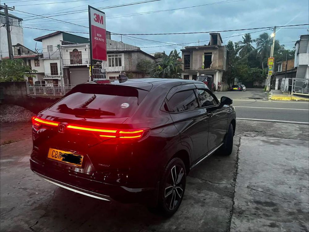 Honda Vezel 2025 - மறுசீரமைக்கப்பட்டது SUV sale in Sri Lanka - patpat.lk