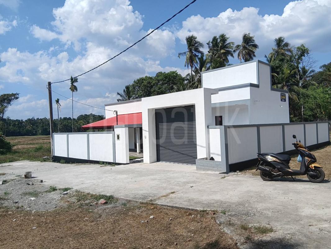 House for Sale in Weliveriya