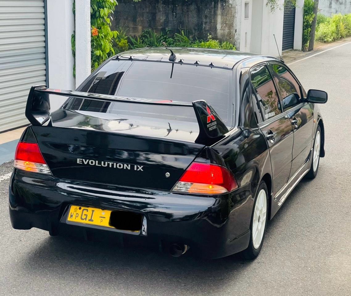 Mitsubishi Lancer 2001 - Used Car sale in Sri Lanka - patpat.lk