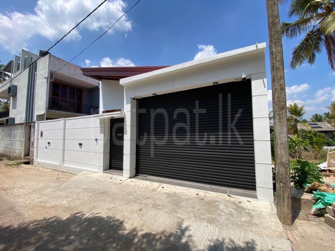 House for Sale in Kottawa ads-image-1