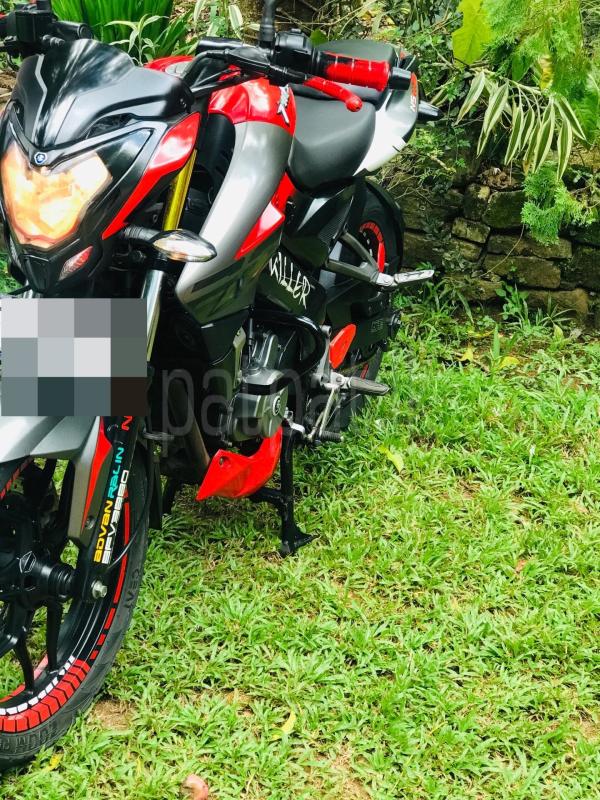 Bajaj Pulsar 2017 - பயன்படுத்தப்பட்டது பைக் sale in Sri Lanka - patpat.lk