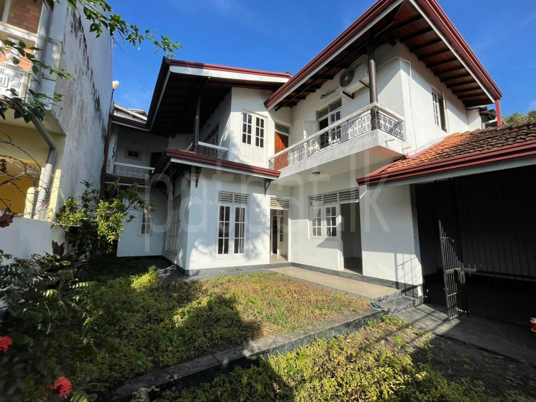 House for Sale in Pelawatta ads-image-1