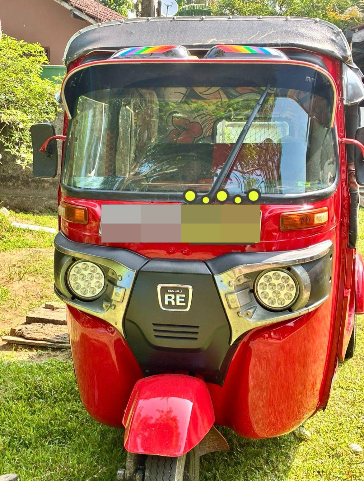 Bajaj 4 stroke 2015 - பயன்படுத்தப்பட்டது முச்சக்கர வண்டி sale in Sri Lanka - patpat.lk