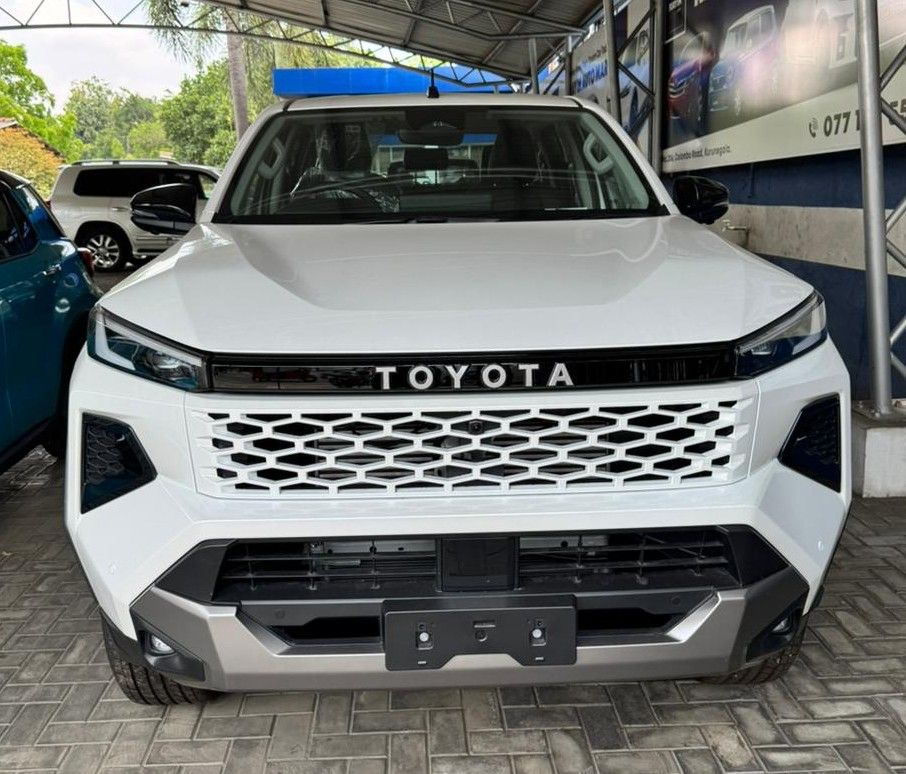 Toyota Hilux 2025 - Brand New Pick-up  sale in Sri Lanka - patpat.lk