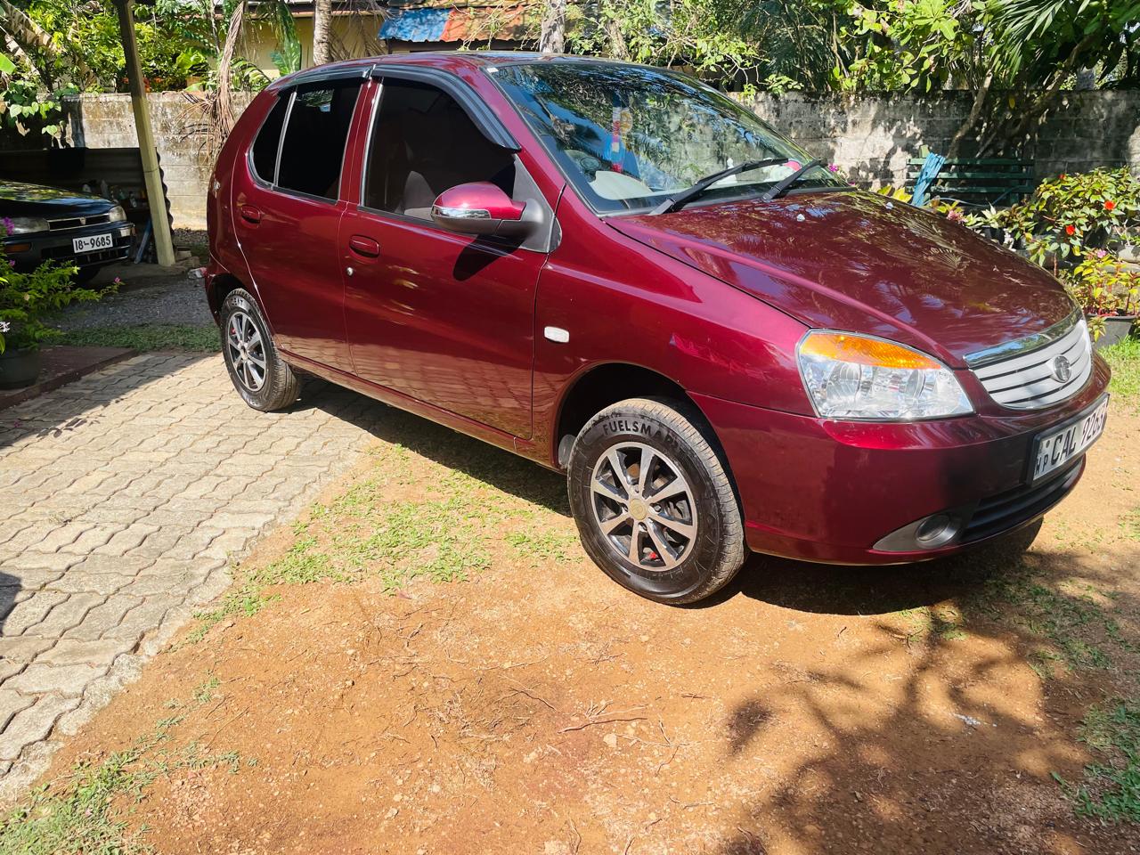 Tata Indica 2015 - பயன்படுத்தப்பட்டது கார் sale in Sri Lanka - patpat.lk