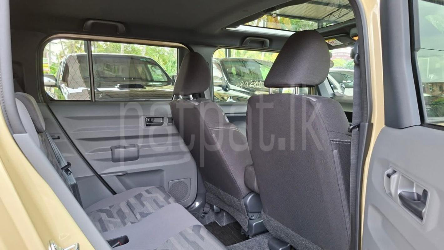 Advertisement image 6