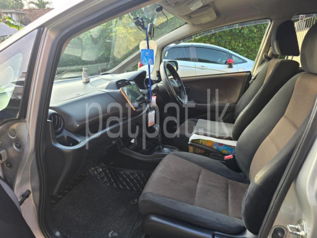 Advertisement image 4