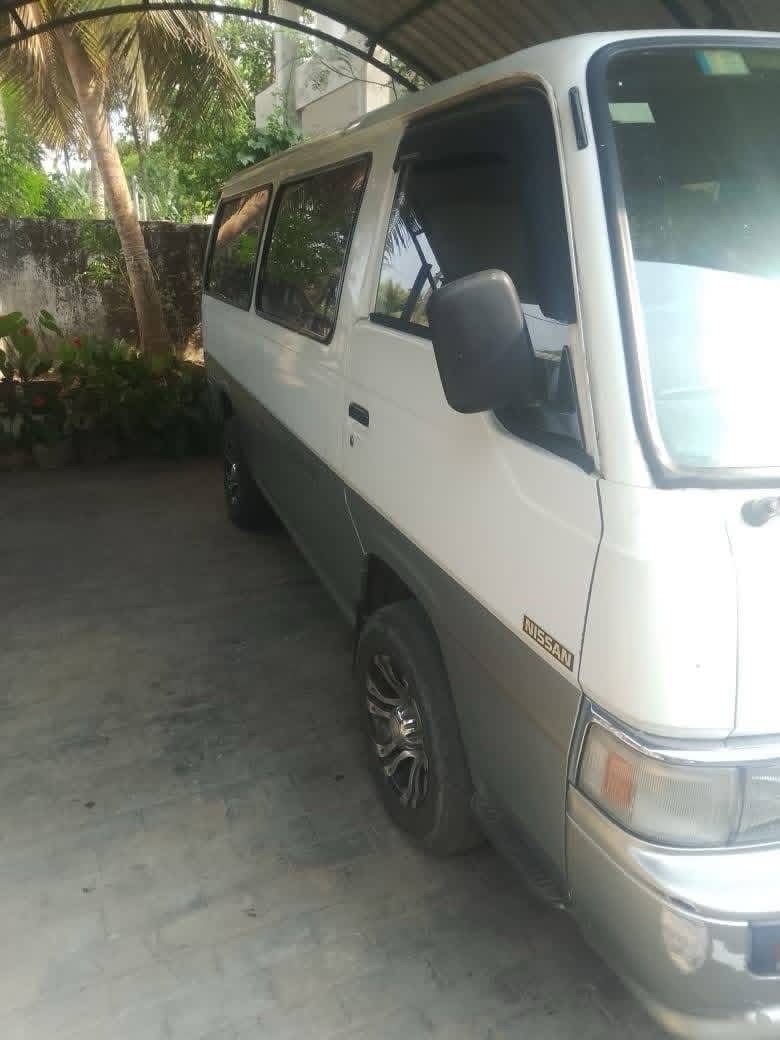 Nissan Caravan 1994 - பயன்படுத்தப்பட்டது வேன் sale in Sri Lanka - patpat.lk