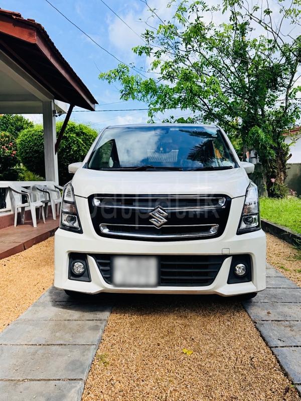 Suzuki Wagon R 2018 - பயன்படுத்தப்பட்டது கார் sale in Sri Lanka - patpat.lk