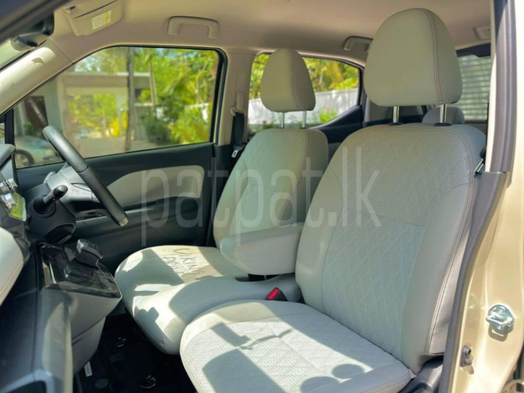 Advertisement image 6