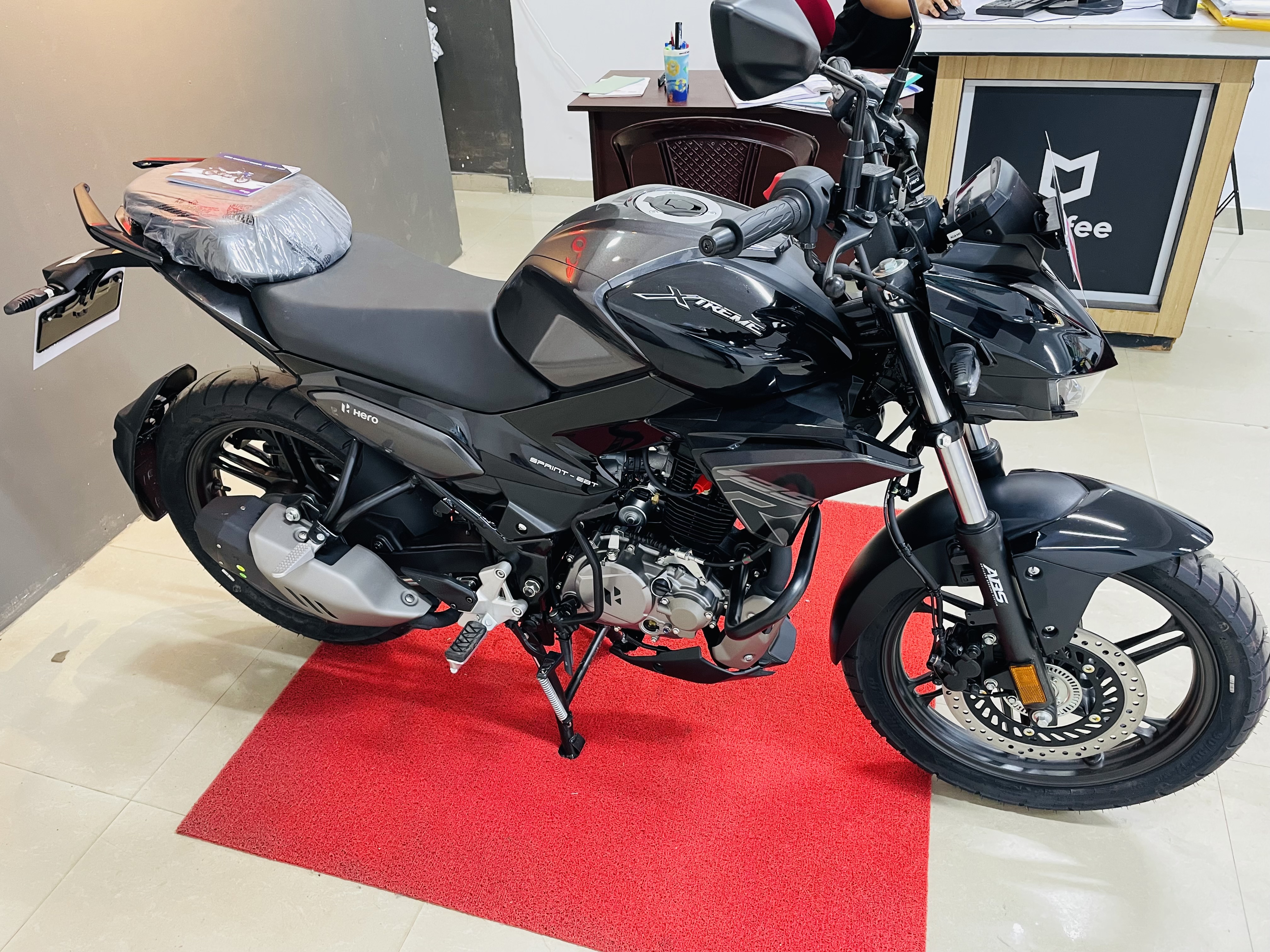 Hero XTreme 2025 - Brand New Bike sale in Sri Lanka - patpat.lk