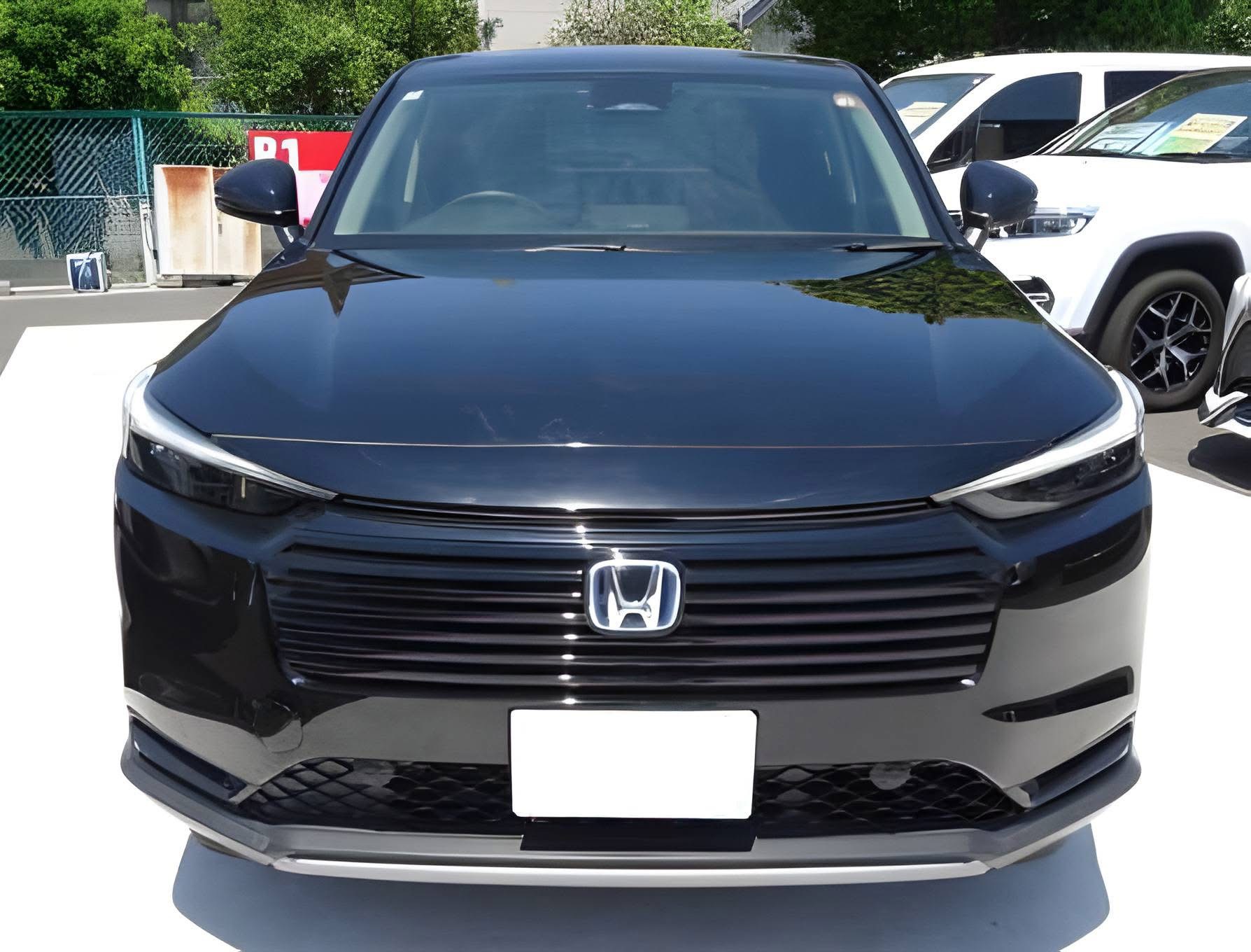 Honda Vezel 2014 - பயன்படுத்தப்பட்டது SUV sale in Sri Lanka - patpat.lk
