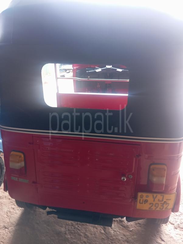 Bajaj 4 stroke 2011 - பயன்படுத்தப்பட்டது முச்சக்கர வண்டி sale in Sri Lanka - patpat.lk