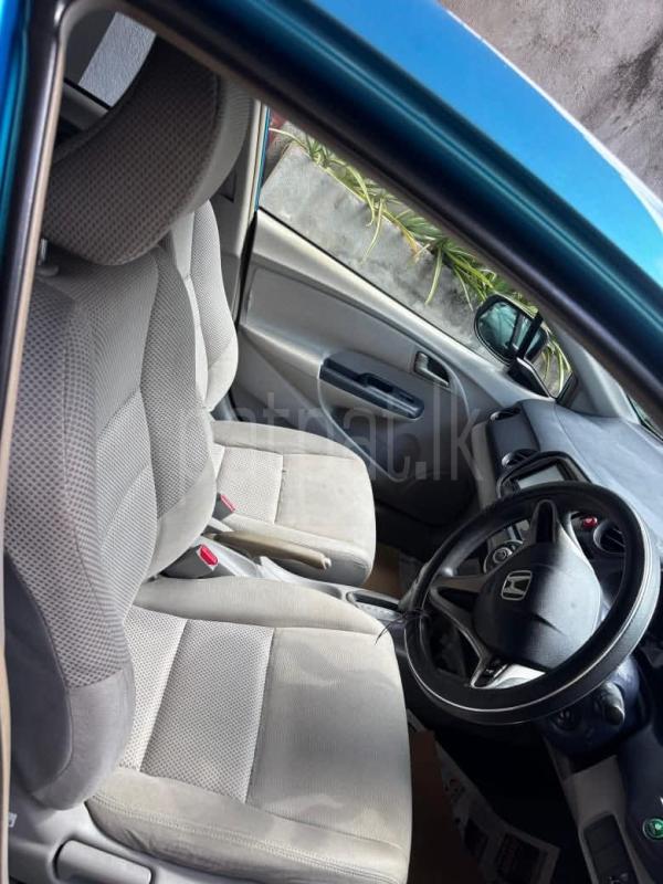 Advertisement image 3