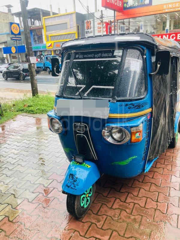 Bajaj 4 stroke 2010 - Used Three wheeler sale in Sri Lanka - patpat.lk