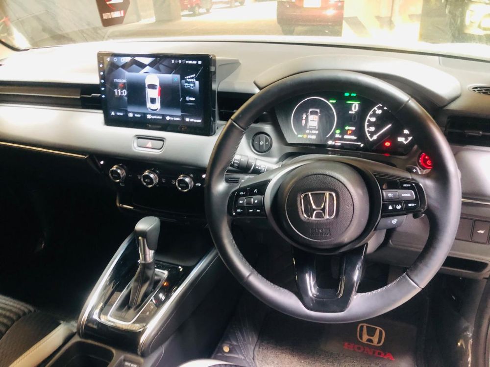 Honda Vezel 2025 - Reconditioned SUV sale in Sri Lanka - patpat.lk