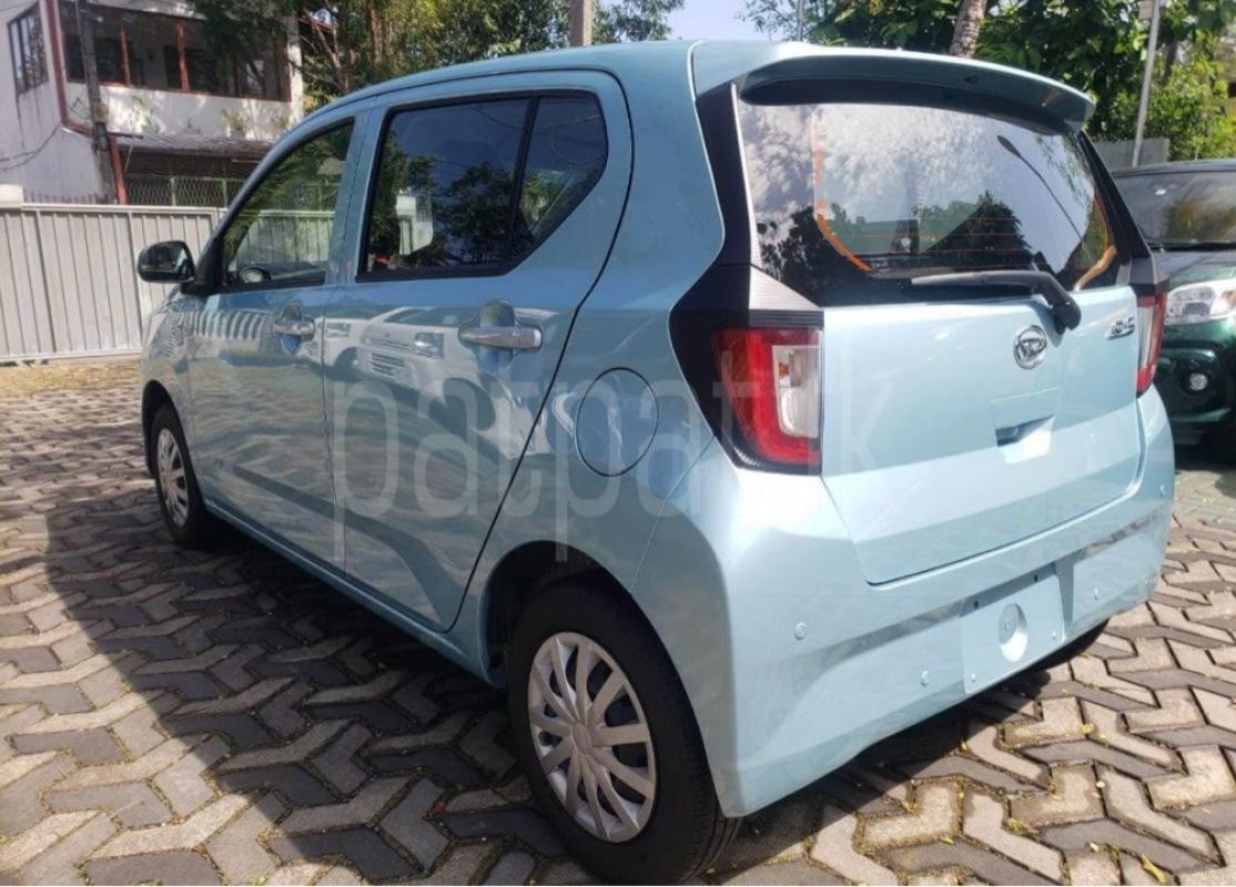 Advertisement image 6