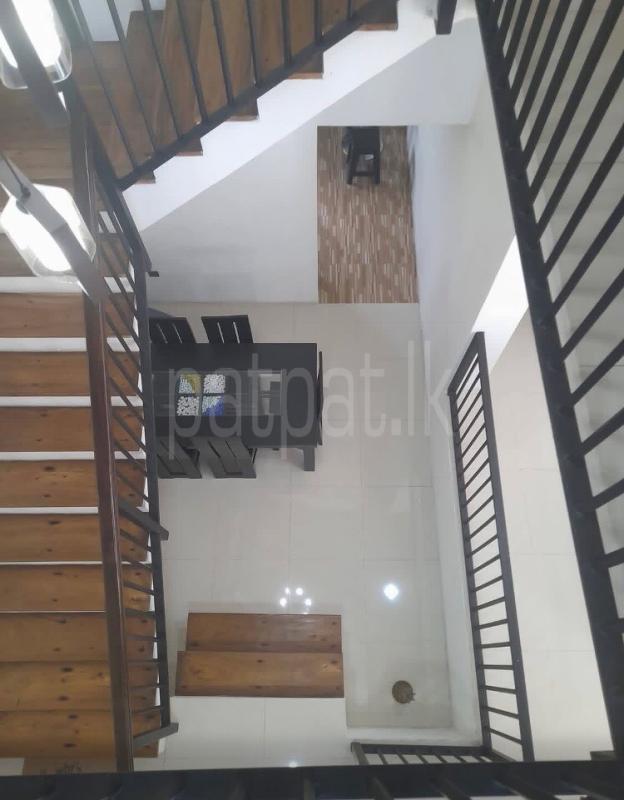 House for Sale in Athurugiriya